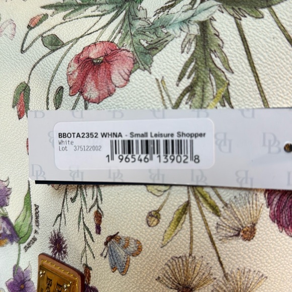 NWT Dooney & Bourke Botanical/Floral Small  Leisure Shopper - Picture 10 of 10